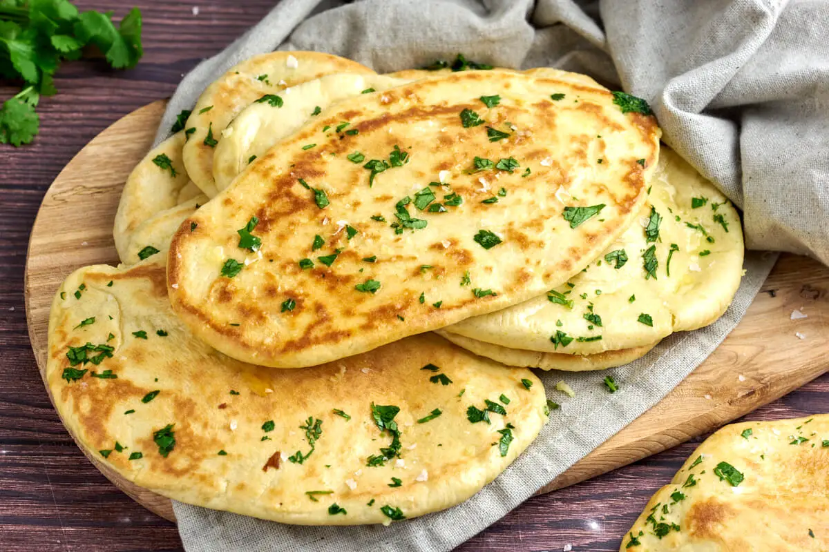  Garlic Naan 